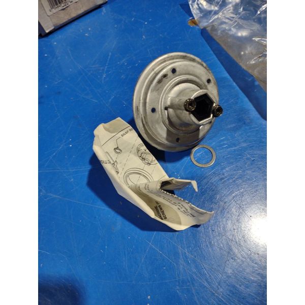 Snapper OEM Hub/Driven Disk Kit for Lawn Mowers 7051460  7061276YP Bin 10