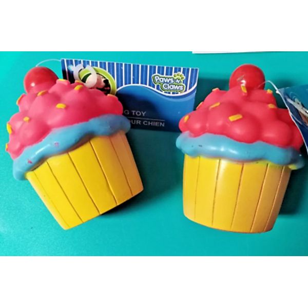 4 x 3.5 inch Squeaky Cupcake Vinyl Pet Dog Toy