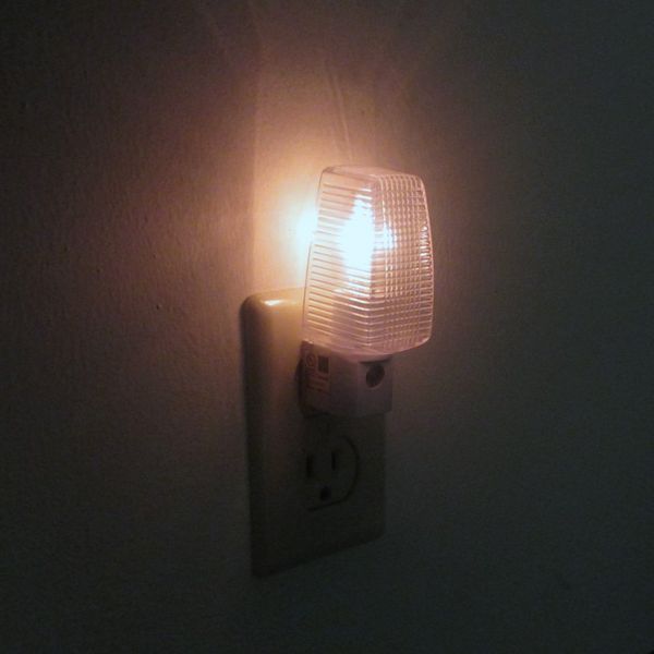 GIRHLMRX 2 Night Light Automatic Sensor Electrical Outlet Wall Plug Lamp UL Bed Room Kids