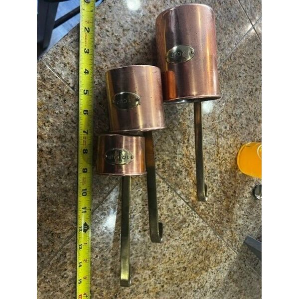 VINTAGE COPPER MEASURING CUPS 2  1  1/2