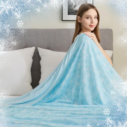 OIGAE Cooling Blanket for Hot Sleepers – Thin Summer Cooling Blanket Twin Size, Q-Max >0.5 Lightweight Cooling Throw Blanket for Bed, Couch, or Sofa – Snowflake Cool Blankets, (Green, 60" x 80")