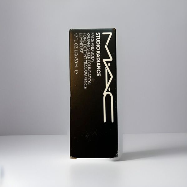 MAC W6 Studio Radiance Face & Body Radiant Sheer Foundation