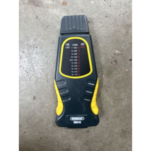 General The Moisture Seeker: Pin Type LED Bargraph Moisture Meter - Model #MM1E