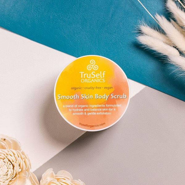 Smooth Skin Body Scrub – Exfoliate, Hydrate, and Glow