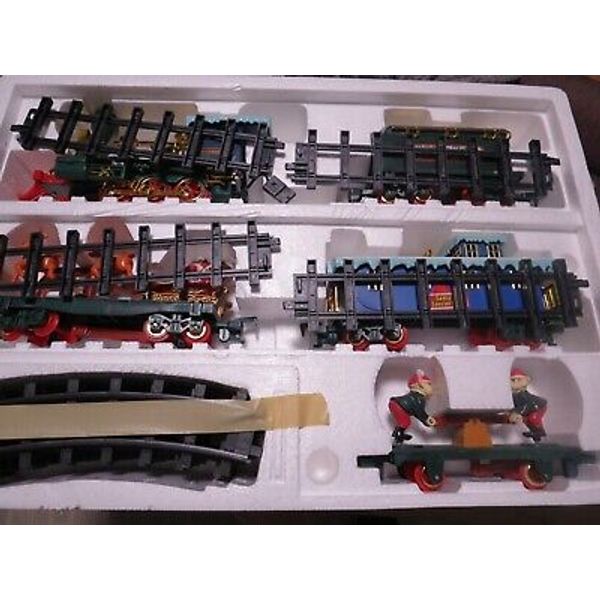 1992 North Pole Express Christmas Magic Train Set & Tracks Toy State Industrial