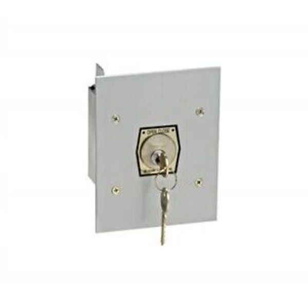 MMTC 1KFX Exterior Tamperproof Open-Close Key Switch Flush Mount Center Return