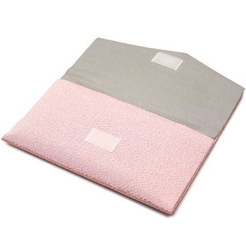 Butsudanya Takita Shoten Rosary Bag (With Prayer Beads), Luxury Crepe, Pink (Length 3.7 inches (9.5 cm) x Width 5.9 inches (15 cm)), Convenient to Carry / Prayer Beads Case, Prayer Bead Bag (Certificate issued by Takita Shoten)