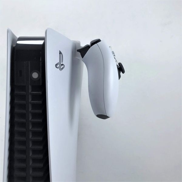 3D Cabin PS5 Single Controller Console Mount Controller Holder Bracket For Play Station 5 Digital Or Disc DualSense White Left
