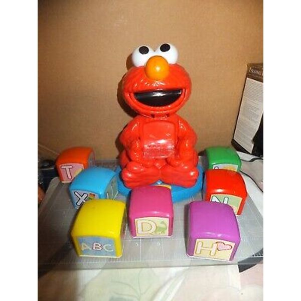 Sesame Street Elmo Find and Learn Alphabet Blocks Hasbro Talking Learning Toy