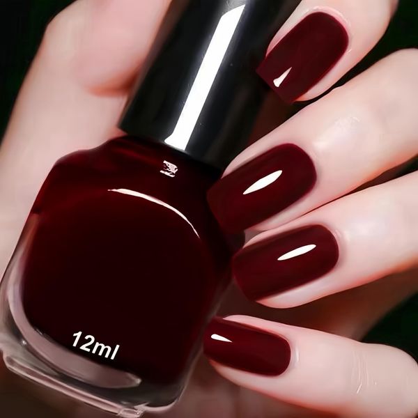 12ml Cherry Red Nail Polish, Quick Dry & Long Lasting Nail Varnish, Dark Red Nail Varnish with Water Based Formula & Breathable Nail Lacquer for Women Home Nail Art