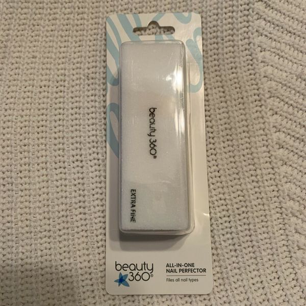 CVS BEAUTY 360 ALL-IN-ONE NAIL PERFECTOR WHITE BUFFER NAIL FILE