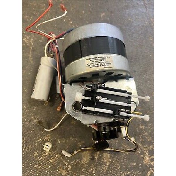 CHAMBERLAIN Hd200dm Craftsman  41AC050-1M Garage Door Opener Motor 123D0207 1/2