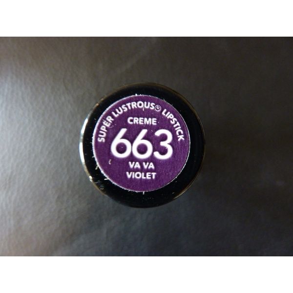 Revlon Super Lustrous Lipstick - VA VA VIOLET #663 - TWO - Sealed / Brand New