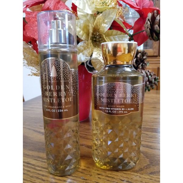 Bath & Body Works Fragrance Mist Golden Berry Mistletoe 8 oz & shower gel #D31