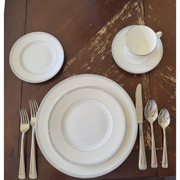 Wedgwood Notting Hill 5pc Place Setting NEW