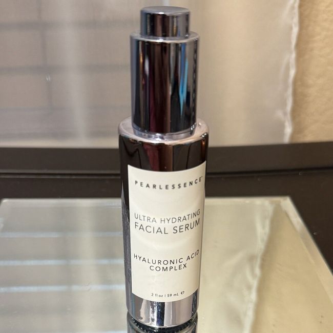 Pearlessence Ultra Hydrating Facial Serum With Hyaluronic Acid Complex