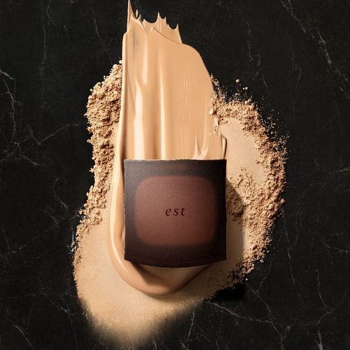 est OC202 Illuminating Powder Foundation