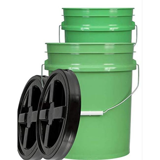 2 Five Gallon Buckets with lids. $5 for both together as a set - household  items - by owner - housewares sale 