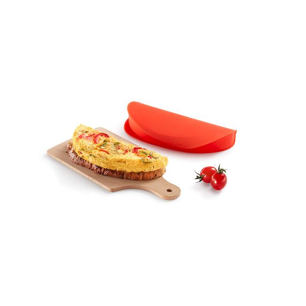 Lékué 250 ml Microwave Omelette Maker, Red