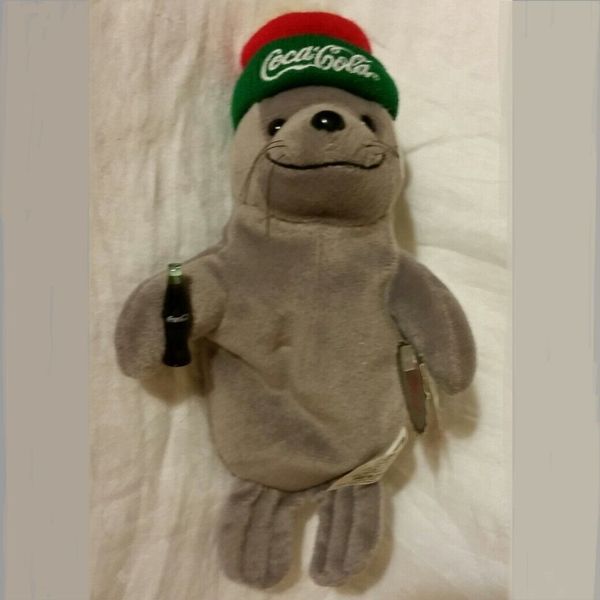 Coca-Cola, bean bag Seal with Ski Cap, Coke Beanie Plush Toy Holiday 1998