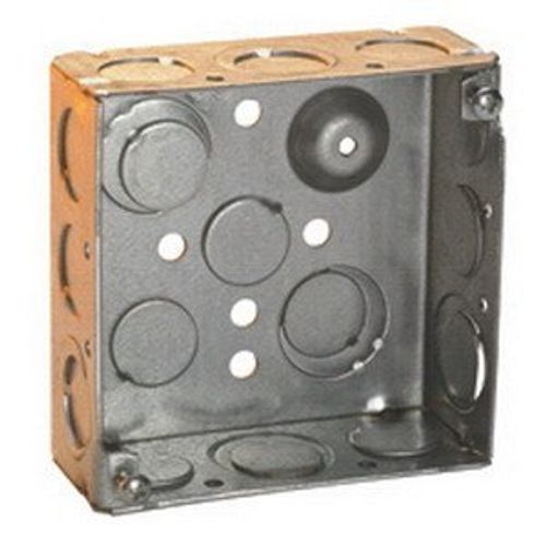 Cooper Crouse-Hinds 2-1/2" 1-1/2"&3/4"side 4"square Outlet Box