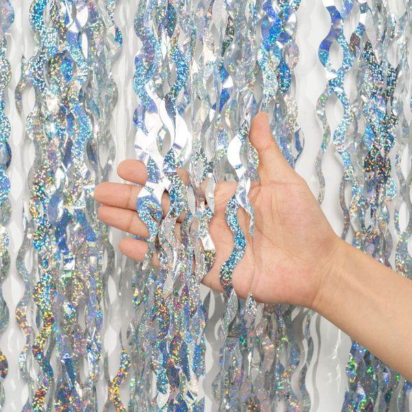 Lametta Vorhang Silber Glitzer, 2 Stück Metallic Folie Fransen Lametta Vorhänge, Silber Streamer Tinsel Curtain Photo Backdrop für Geburtstag Babyparty Verlobungs Fasching Partydeko (1m x 2m)