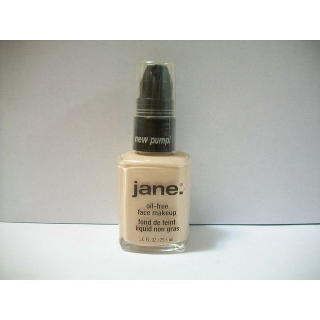 Jane Oil Free Face Makeup #01 Ivory (black)