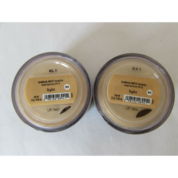 2 BareMinerals Foundation Broad Spectrum Matte Light 1.5g Each Travel Size