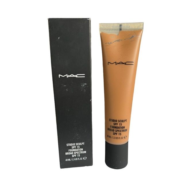 Mac Studio Sculpt Foundation SPF15 NW43  Full Size 40mL 1.3 Oz. NIB