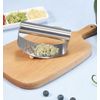 Effortless Manual Garlic Press – Crush, Mince & Peel with Ease!
