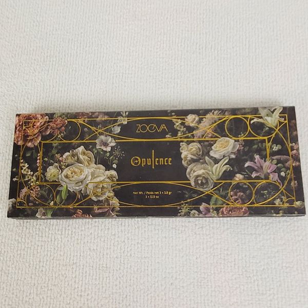 New Zoeva Opulence blush palette