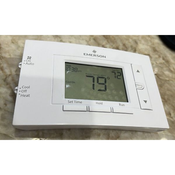 Emerson 1F83C-11PR Conventional (1H/1C) Programmable Thermostat