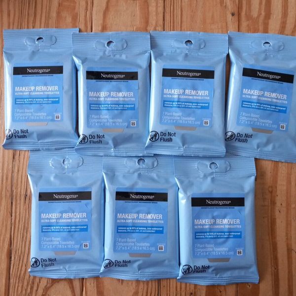 7x Neutrogena Makeup Remover Cleansing Face Wipes, 7 Facial Towelettes