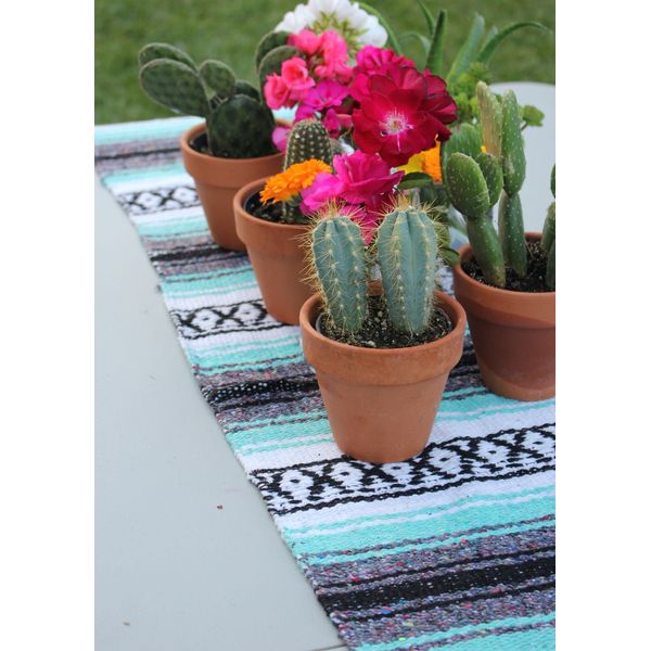 Del Mex (TM) Traditional Falsa Mexican Blanket Table Runner (Mint)