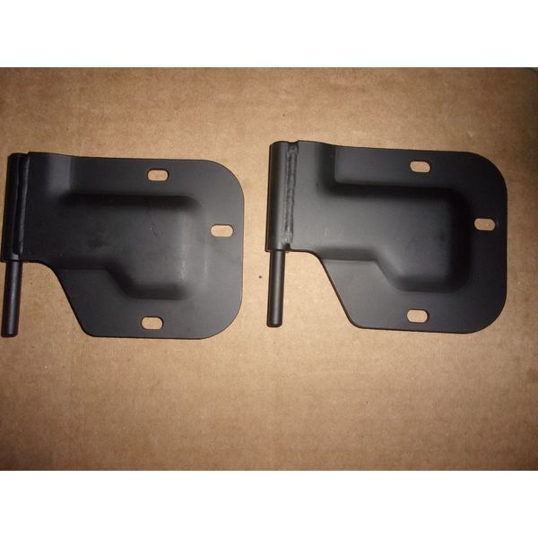 HMMWV X DOOR HINGES RIGHT HAND SIDE UPPER AND LOWER