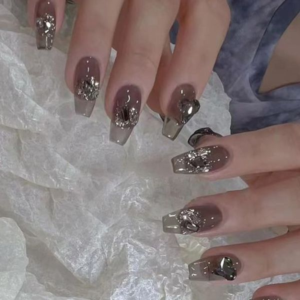 Dark nail tips, 24 pieces, 3D design, handmade short nails, popular spring and summer design, cute and simple Japanese style, glossy false nails for brides, double-sided tape included