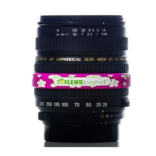 LensBand Creep Reducer Zoom Lens - Daises W/Hot Pink