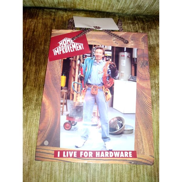 Gibson Greetings Home Improvement I Live for Hardware 8 x 10 Gift Bag NEW.