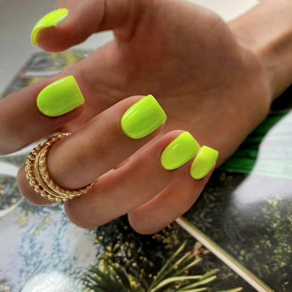 Neon Green Press On Nails Short Square,KXAMELIE Gel Nails Press ons with UV Coating,Short Coffin Solid Color Fake Nails,Pure Fit Petite Glue on Nails for Women Girls Daily Wear