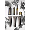 THREE() []    190g