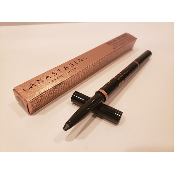Anastasia Brow Definer Triangular Brow Pencil Retractable Soft Brown 0.007 Oz