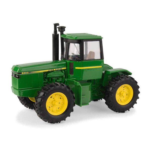 TOMY John Deere 1/32 8450 Tractor