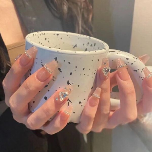 Nail tips, 24 pieces, false nails, short, cat eye nails, glossy, false nails, nail stickers, bridal nails, double-sided tape, spring/summer, popular, Japanese style, cute, simple French nails, stylish nails, coming-of-age ceremony