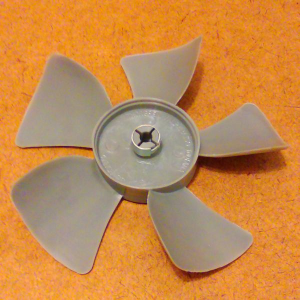 7 inch diameter Plastic Fan Blade/Propeller. 1/4 inch bore. CCW Rotation.