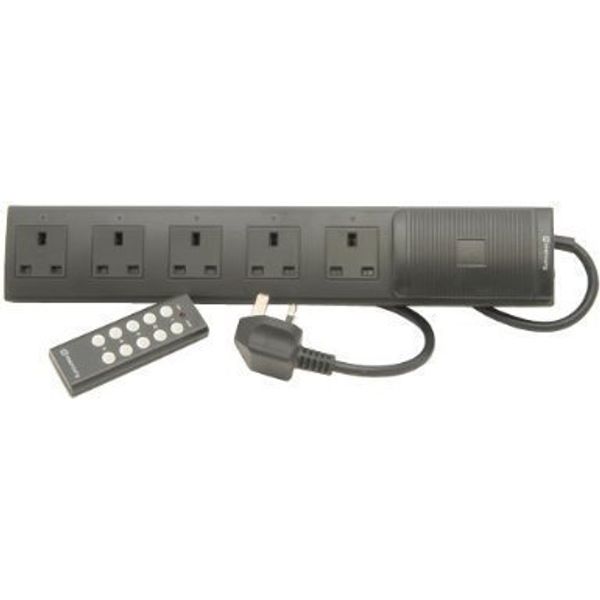 E4A1-5 GANG SURGE PROTECTED EXTENSION LEAD WITH REMOTE CONTROL