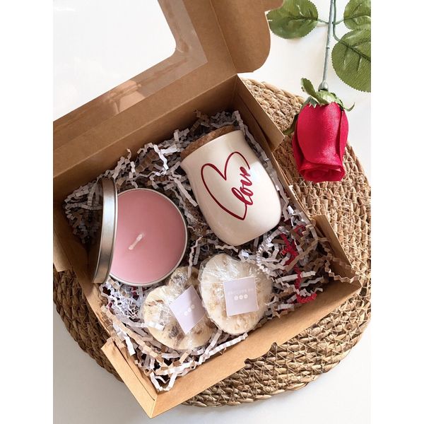 Handmade LOVE Soap/Candle Birthday/Anniversary Gift Box