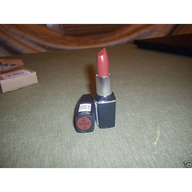 Oil of Olay Colormoist Lipstick Terra