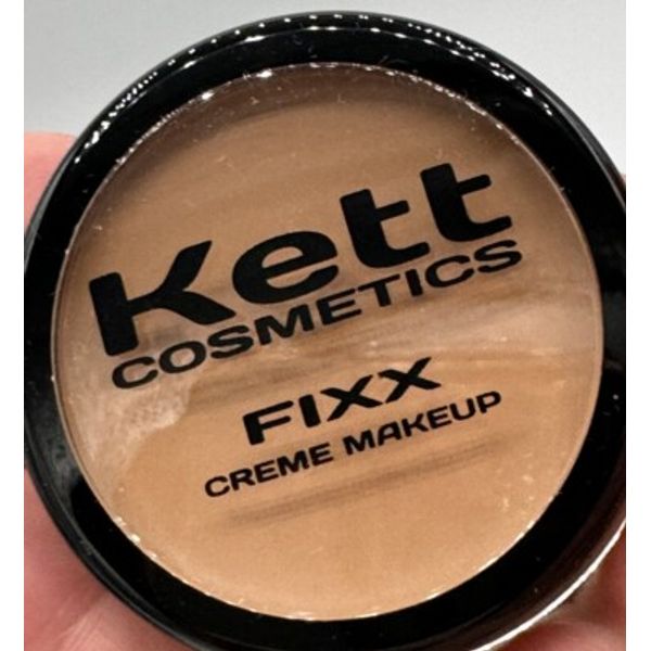 Kett Fixx Cream Foundation Compact N5 15 Gr