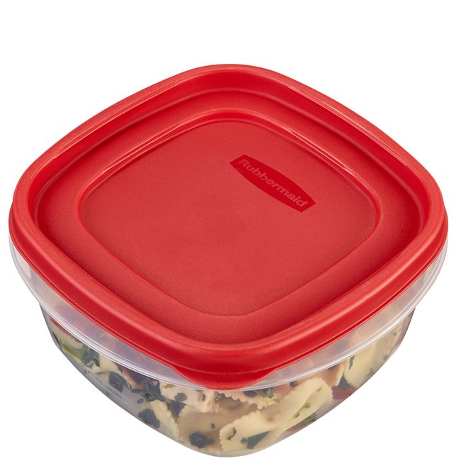 Rubbermaid 5 Cup Food Storage Container with Red Easy Find Lid