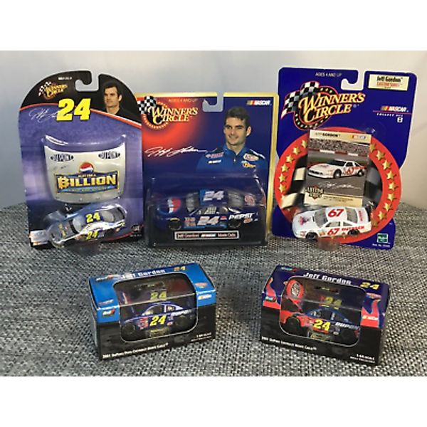 Jeff Gordon Model Cars #24 & #67 Lot of 5 (Revell/ Winners Circle) New in Box